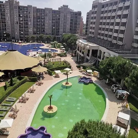 Διαμέρισμα Cozy In Barcelo Royal ***** *